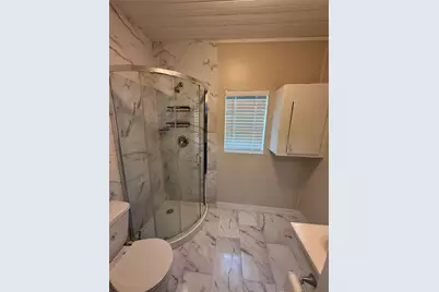 108 W Dallas Street, Cleveland, TX 77327 - Photo 6