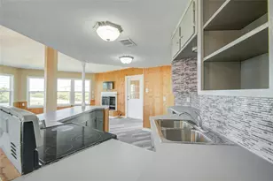 26 Tarpon Ln, Freeport, TX 77541 - Photo 26