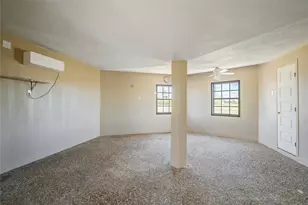 26 Tarpon Ln, Freeport, TX 77541 - Photo 14