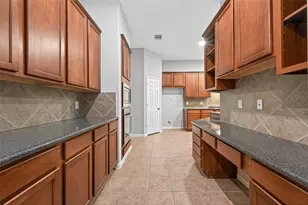 1538 Cafe Dumonde, Conroe, TX 77304 - Photo 12