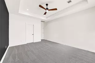105 Bledsoe St, Prairie View, TX 77445 - Photo 20