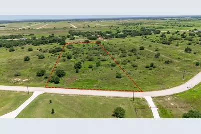 4607 Teal Ln, Columbus, TX 78934 - Photo 2