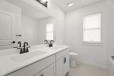 5415 Kingdom Heights Boulevard, Rosenberg, TX 77471 - Photo 32