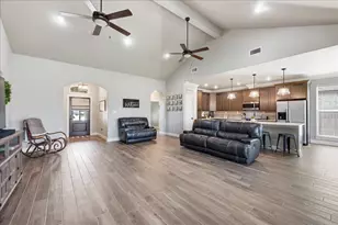 10420 Shady Ranch Ln, Port Arthur, TX 77640 - Photo 6