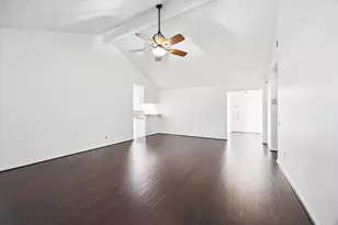 12411 Caren Ct, Houston, TX 77031 - Photo 14