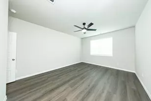 15635 Agave Vly Trl, Houston, TX 77090 - Photo 10