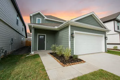 15635 Agave Valley Trail, Houston, TX 77090 - Photo 2