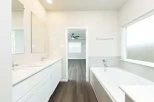 15635 Agave Vly Trl, Houston, TX 77090 - Photo 14