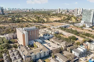 2324 Camden Dr, Houston, TX 77021 - Photo 30