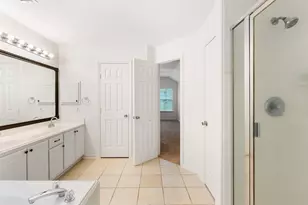 19 Endor Forest Pl, The Woodlands, TX 77382 - Photo 24