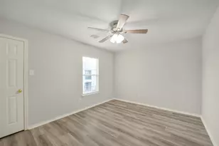 750 Redwing Park Dr, Houston, TX 77009 - Photo 18