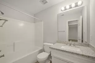 750 Redwing Park Dr, Houston, TX 77009 - Photo 20