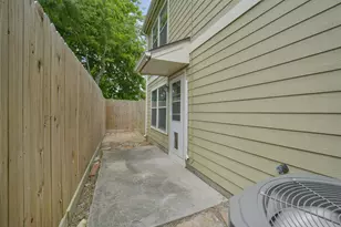 750 Redwing Park Dr, Houston, TX 77009 - Photo 24