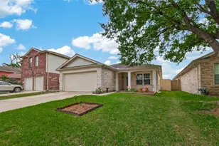 554 Cypresswood Trce, Spring, TX 77373 - Photo 4