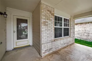 554 Cypresswood Trce, Spring, TX 77373 - Photo 6