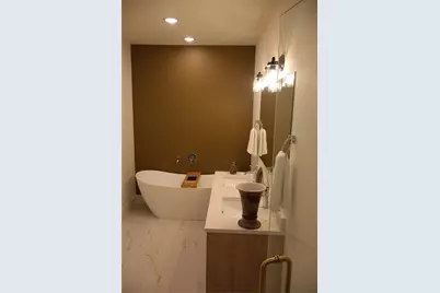 2815 Peacock Green Way, Houston, TX 77047 - Photo 26