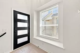 147 W Coralburst Loop, Montgomery, TX 77316 - Photo 4