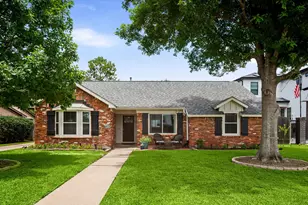 5150 Grape St, Houston, TX 77096 - Photo 1