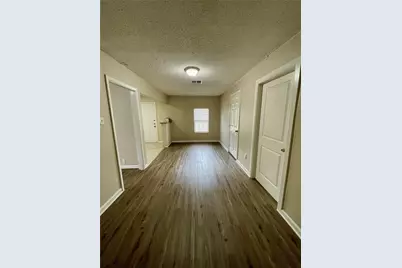 6144 Doulton Drive, Houston, TX 77033 - Photo 8