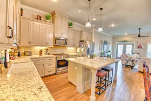 308 Rock Rose Ln, Lake Jackson, TX 77566 - Photo 12