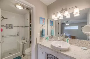 458 E Lake Dr, Livingston, TX 77351 - Photo 14