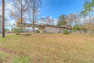 458 E Lake Dr, Livingston, TX 77351 - Photo 26