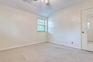 918 Wycliffe Dr, Houston, TX 77079 - Photo 26
