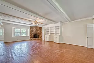 918 Wycliffe Dr, Houston, TX 77079 - Photo 10