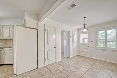 918 Wycliffe Drive, Houston, TX 77079 - Photo 14