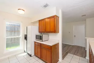 2763 Willow Creek Dr, League City, TX 77573 - Photo 14