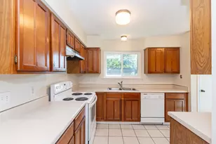 2763 Willow Creek Dr, League City, TX 77573 - Photo 10