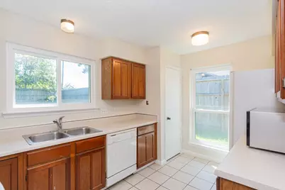 2763 Willow Creek Drive, League City, TX 77573 - Photo 12