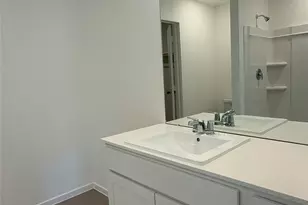 327 Parkin Ct, Conroe, TX 77303 - Photo 14