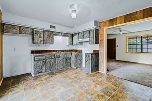 107 Thomas St, Crockett, TX 75835 - Photo 2