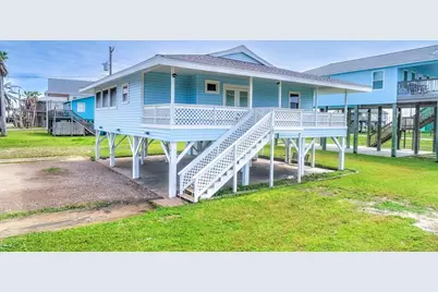 13131 Buccaneer Parkway, Freeport, TX 77541 - Photo 1