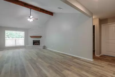31 Maywind Court, The Woodlands, TX 77381 - Photo 6