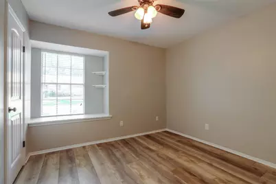 31 Maywind Court, The Woodlands, TX 77381 - Photo 18