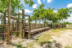 438 County Rd 164, Cedar Lane, TX 77414 - Photo 24