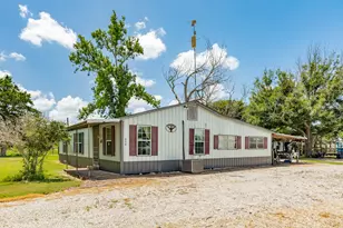 438 County Rd 164, Cedar Lane, TX 77414 - Photo 26
