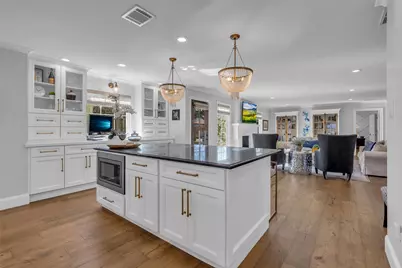 14935 Chadbourne Drive, Houston, TX 77079 - Photo 18