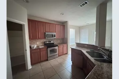 6718 Chester Oak Drive, Houston, TX 77083 - Photo 8