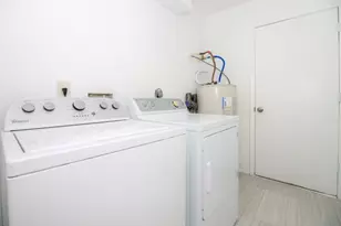 12743 Grand Cross Ln, Houston, TX 77072 - Photo 32