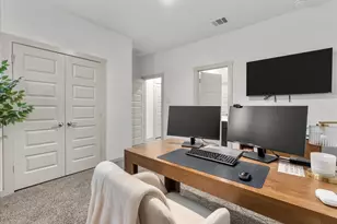 723 Kingwood Dr, League City, TX 77573 - Photo 34