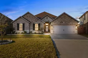 723 Kingwood Dr, League City, TX 77573 - Photo 1