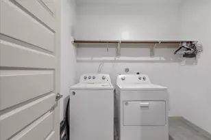 723 Kingwood Dr, League City, TX 77573 - Photo 20