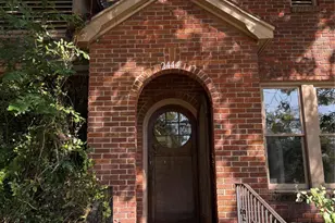 2444 Broadway St, Beaumont, TX 77702 - Photo 2