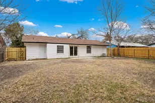 7118 Glen Point, Windcrest, TX 78239 - Photo 6