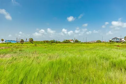 11100 San Luis Pass Rd, Galveston, TX 77554 - Photo 4