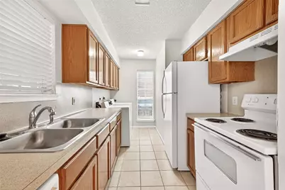 1515 Sandy Springs Road #3001, Houston, TX 77042 - Photo 8