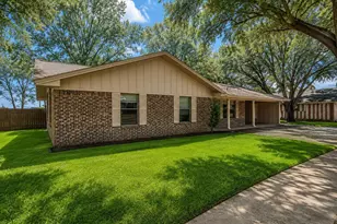 122 Charles St, Crockett, TX 75835 - Photo 2